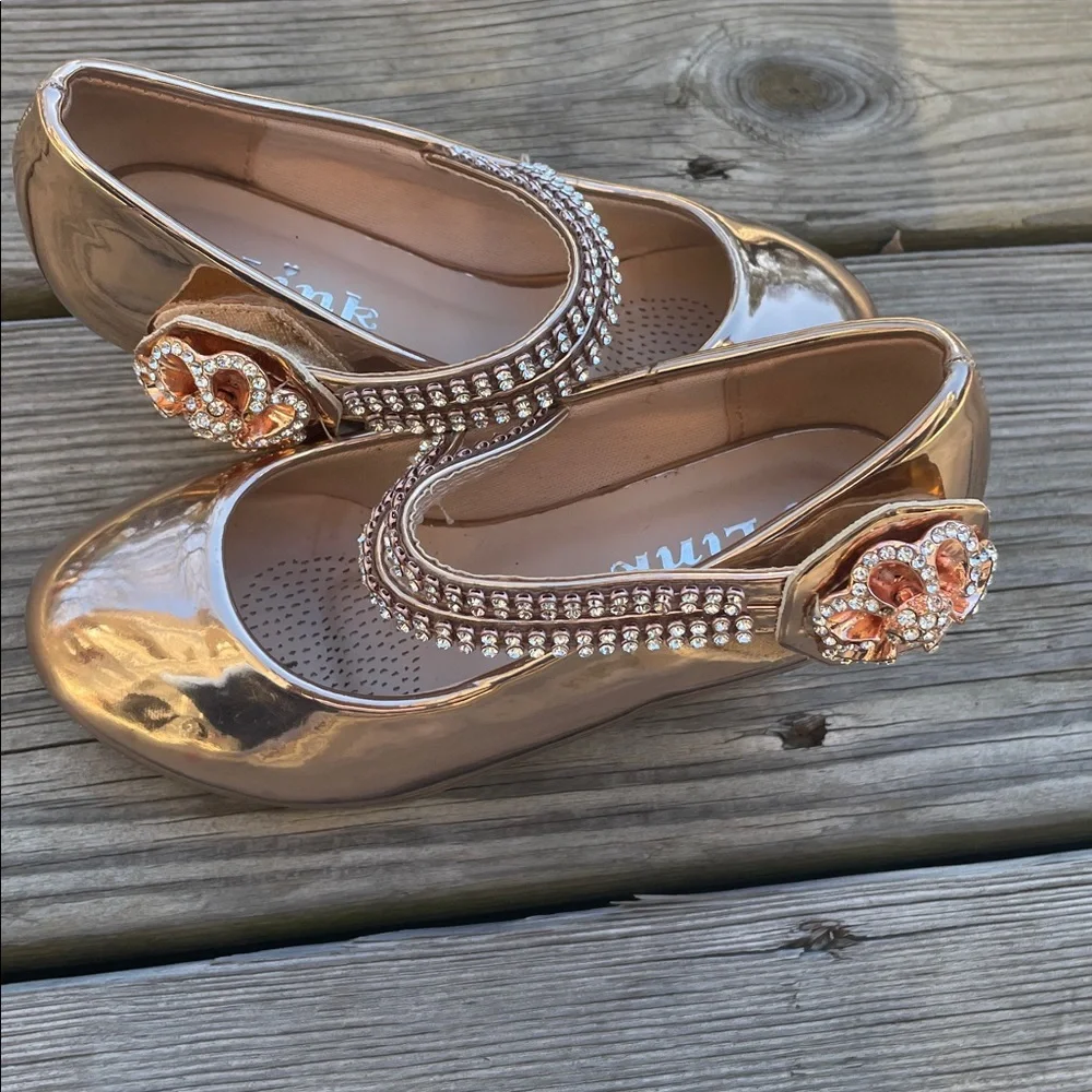 Girls Link Rose Gold Patent Mary Jane Dress Shoes Size 10